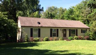 832 Forest Hills Dr, Cookeville, TN 38501-3749