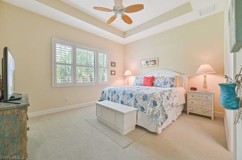 9137 Isla Bella Cir, Bonita Springs FL  34135-7198 exterior