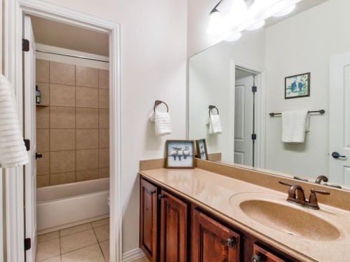 2133 Gregory Crk Dr, Oak Point TX 75068-0050 exterior