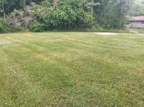 2819 Morefield Rd, Hermitage, PA 16148-2425