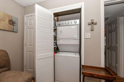 11218 10 Ave, Kenosha WI 53158-5264 exterior