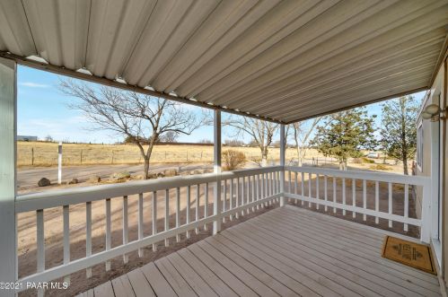 1157 James Dr, Chino Valley, AZ 86323-8710