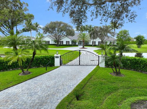15787 Imperial Point Ln, West Palm Beach, FL 33414-7114