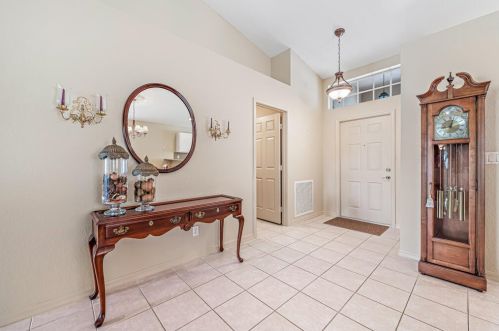 8059 Duomo Cir, Boynton Beach, FL 33472-7135