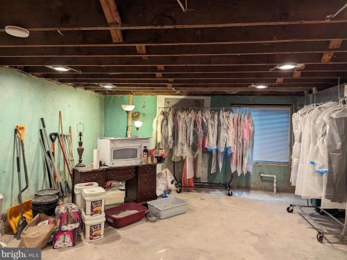 811 Shaw Ave, Lansdale PA  19446-2335 exterior