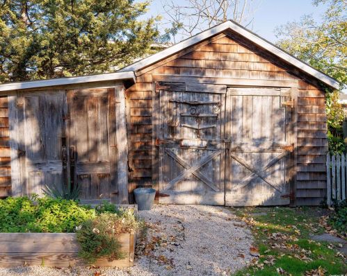 518 1 St, Greenport NY  11944-1601 exterior