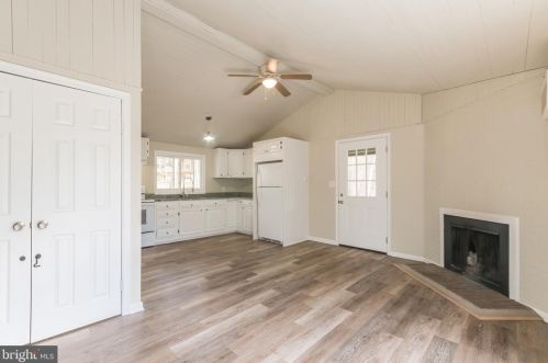 62 Turkey Trl, Gerrardstown WV  25420-3119 exterior