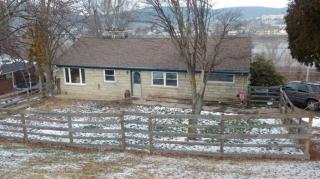 16 Scenic Dr, Danville PA  17821-8925 exterior