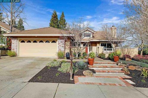 141 Parkhaven Dr, Danville, CA 94506-1318