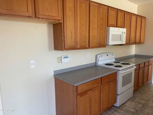 17791 Tasha Dr, Sun City AZ  85388-1773 exterior