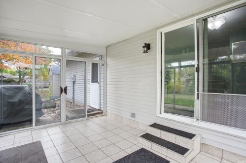 2829 Lexington Blvd, Mishawaka IN  46544-6109 exterior