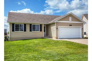2260 Leeann Dr, Waukee, IA 50263-8627