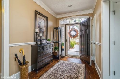 700 Wickham Dr, Graniteville, SC 29829-3954
