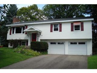 11 Oakhill Rd, Shelburne, VT 05482-6740