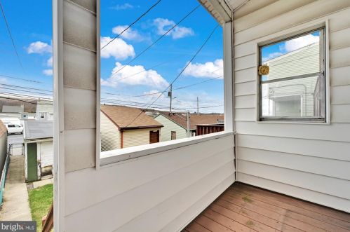 2029 Walnut St, Ashland PA  17921-1611 exterior