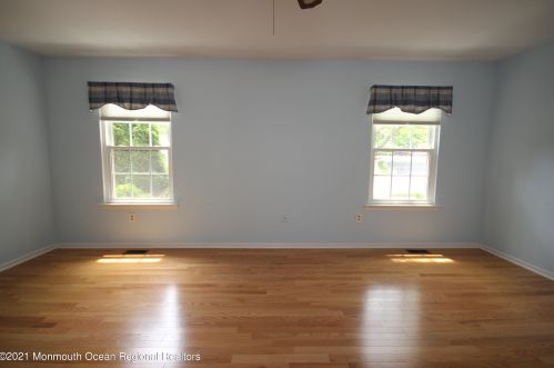 1 Redwood Dr, Tinton Falls NJ  07712-8711 exterior