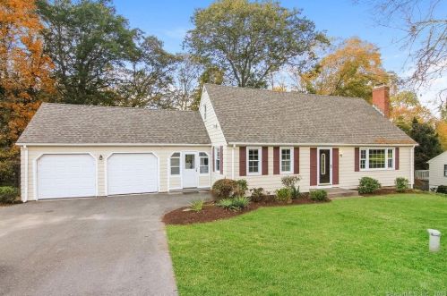 77 Cider Mill Rd, Glastonbury, CT 06033-3807