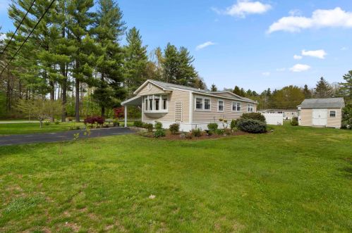 37 Lorna St, Hollis, NH 03049-6511