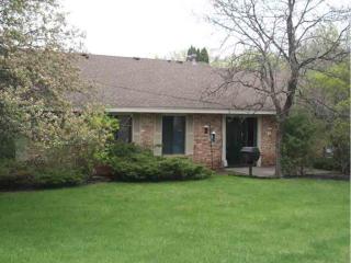 9701 Cimarron Trl, Hopkins MN  55305-3147 exterior
