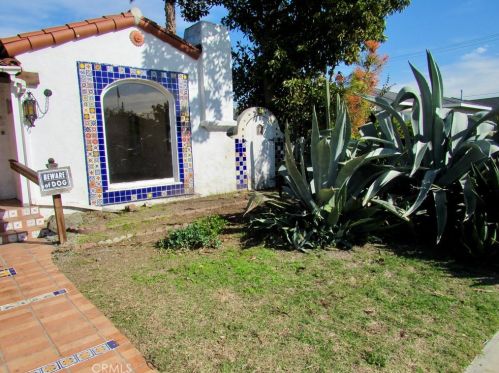 1511 Phillips St, Long Beach, CA 90805-4859