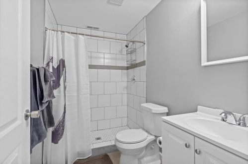 1350 Sandstone Dr, Mc Donald PA  15057-2592 exterior