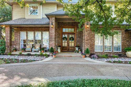 165 Pheasant Run Rd, Argyle, TX 76226-9576