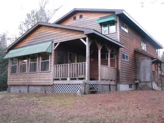 3103 Prahl Rd, Woodboro, WI 54501-8541