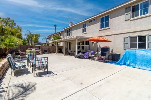 19515 Palomar St, Lake Elsinore CA  92530-6393 exterior