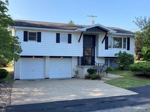 75 2nd St, Grays Landing, PA 15461-1530