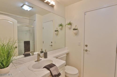 5391 Evening Sky Dr, Simi Valley CA  93063-5744 exterior