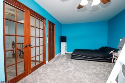 302 Cheyenne Rd, Lafayette NJ  07848-4040 exterior