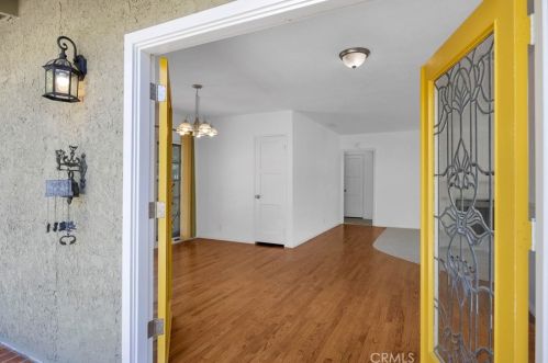 3337 Fanwood Ave, Long Beach, CA 90808-3804
