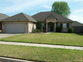 2404 10th Pl, Oklahoma City OK  73160-0751 exterior