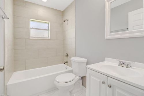 1110 Damen St, Lehigh Acres FL 33974-4726 exterior