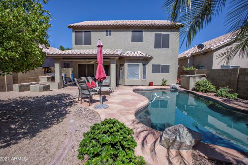 918 Bradley Dr, Chandler, AZ 85226-1961