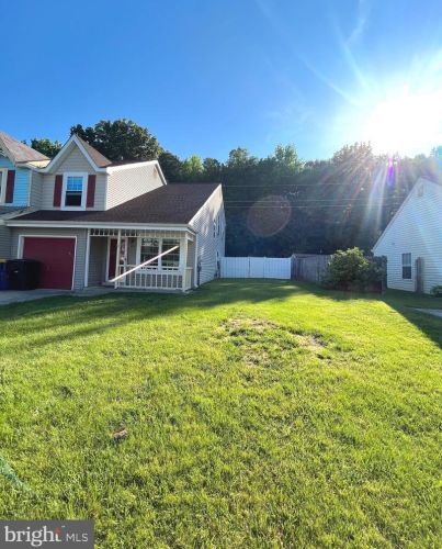 417 Wind Dr, Dover DE  19901-8601 exterior