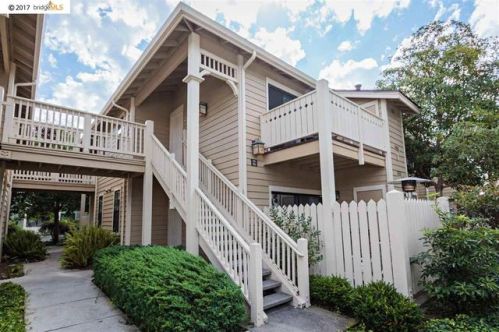 115 Lakeshore Ct, Richmond, CA 94804-7422