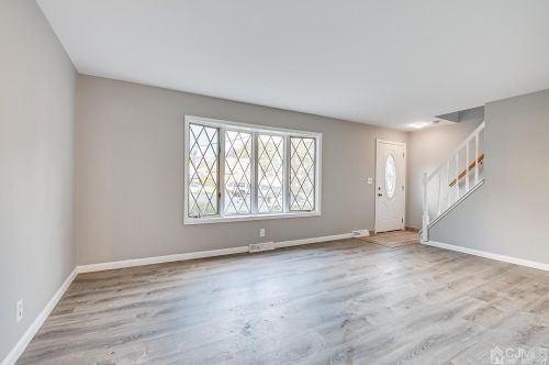 2 Forrest St, Iselin NJ  08830-2025 exterior