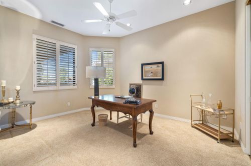 2 King Edward Ct, Rancho Mirage CA  92270-1621 exterior