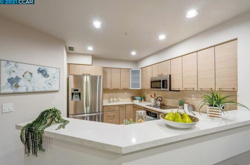 104 Treasure Ct, San Ramon CA  94583-1237 exterior