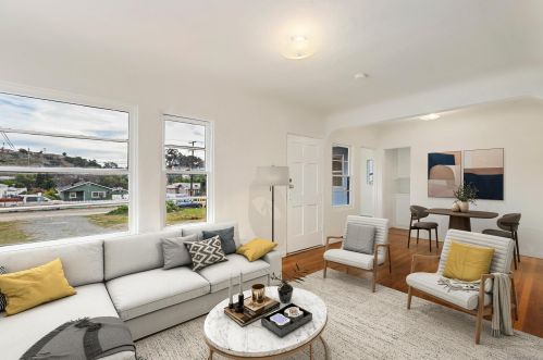 1428 Tarbox St, San Diego, CA 92114-2635