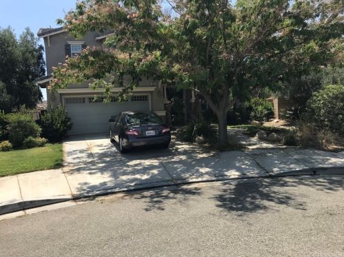 44252 Dahlia St, Lancaster, CA 93535-5924