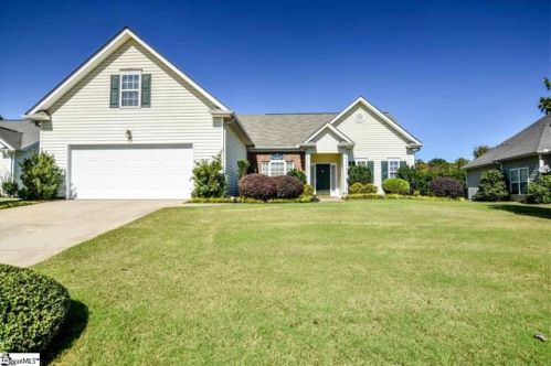 304 Walkingstick Way, Simpsonville, SC 29680-6857