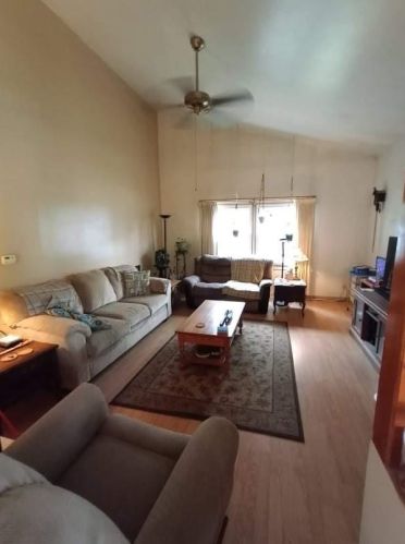 328 Huber Blvd, Hobart IN  46342-1105 exterior