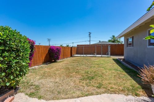 8445 Zeta St, La Mesa CA  91942-2843 exterior