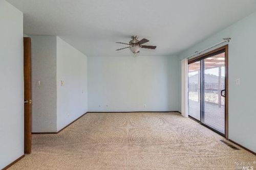 2294 Chester Dr, Penngrove CA  94951-9529 exterior