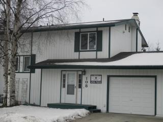 108 Oak Dr, Fairbanks, AK 99709-2955