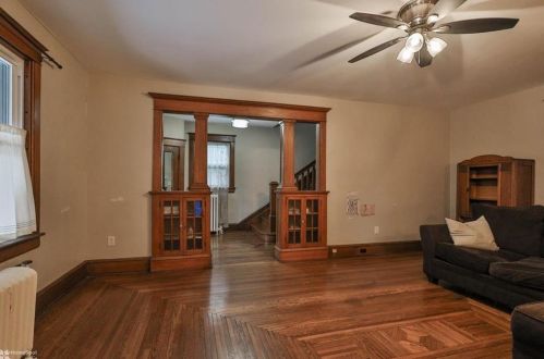 1828 Washington Blvd, Easton PA  18042-4633 exterior