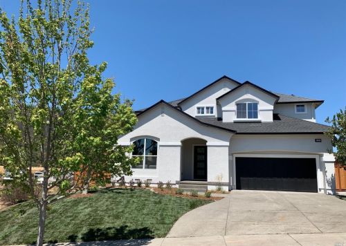 5909 Mountain Hawk Dr, Santa Rosa, CA 95409-7320