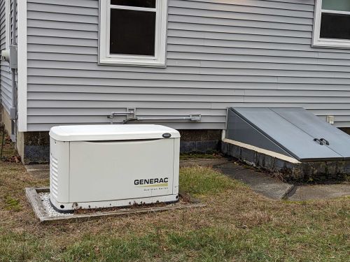 97 Wheeler Ave, Salem NH  03079-3494 exterior